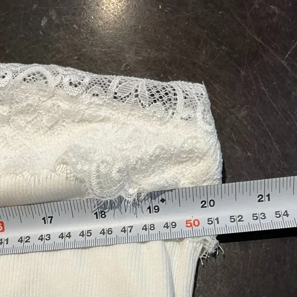 Gap Rib Lace Halter Cami - Picture 7 of 8